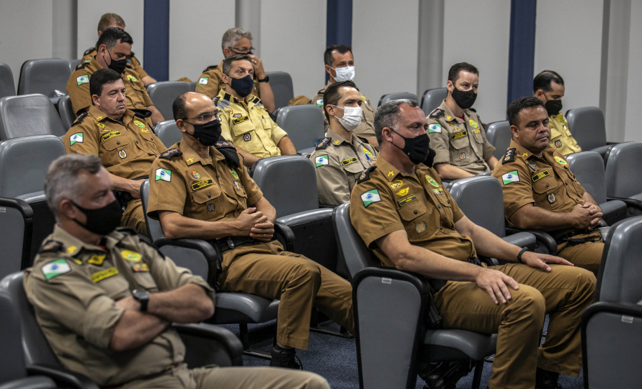 Trabalho de segurança do Porto de Paranaguá pauta aula prática do Curso Superior da PMPR