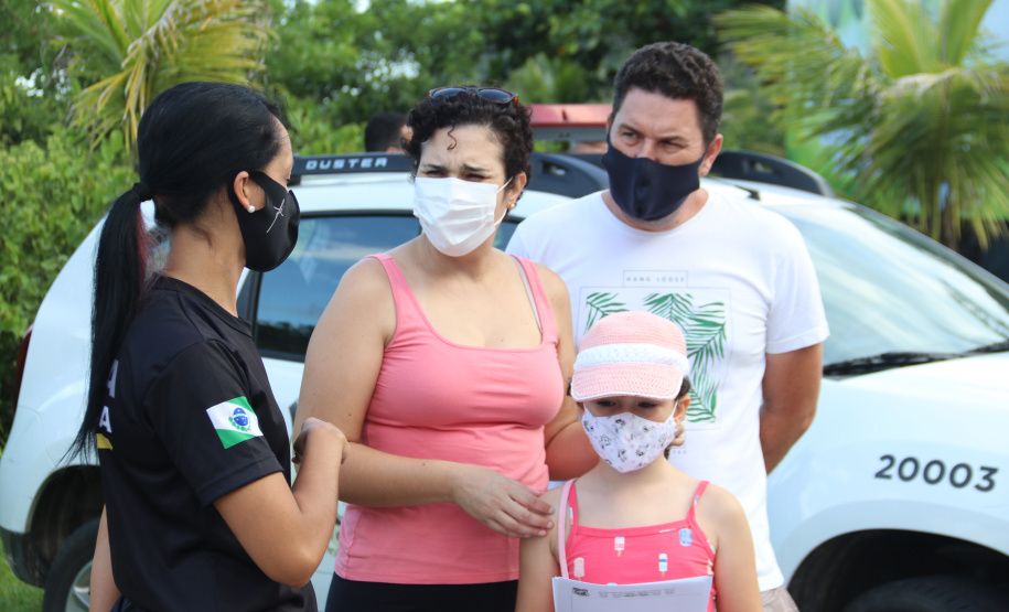 Exposição de equipamentos da Polícia Científica atrai público em Matinhos
