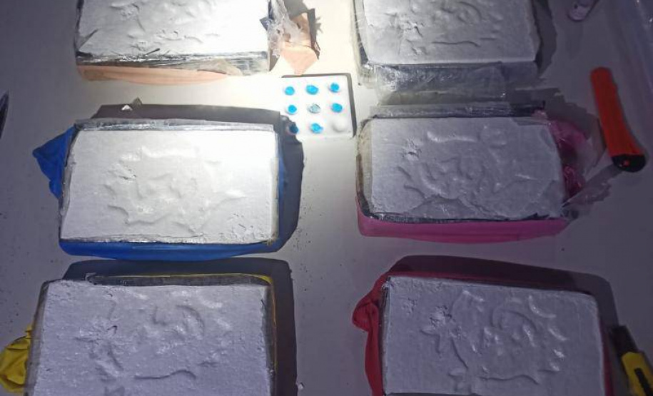 Policiais militares da ROTAM de Paranaguá localizam depósito com pasta base de cocaína estimada em R$ 150 milhões