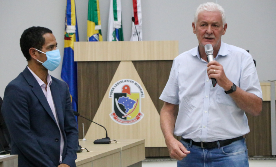 reunião na Câmara Municipal de Guaíra