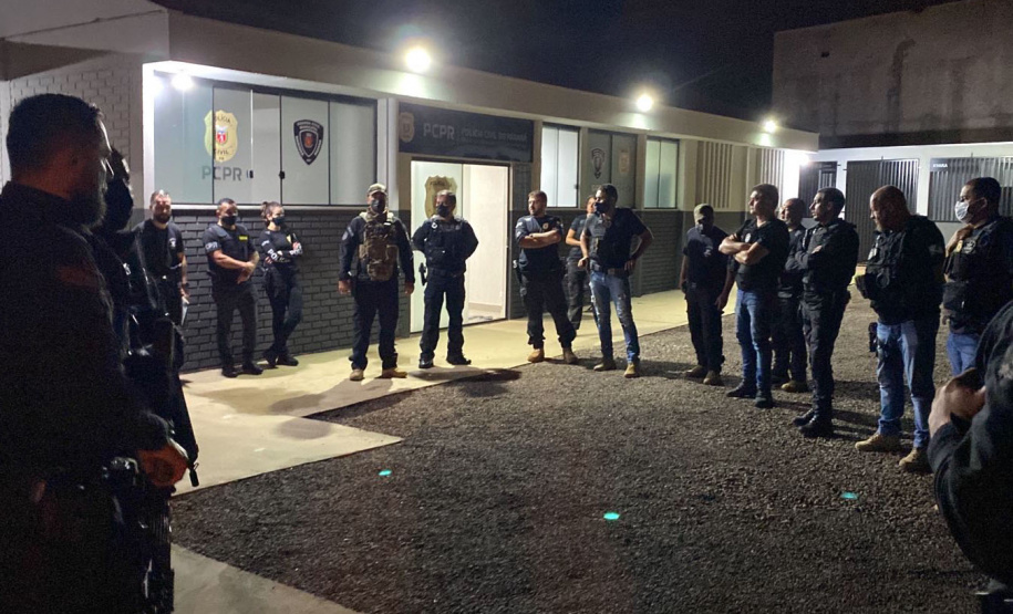 Polícia Civil realiza operação contra organização criminosa que atuava na Casa de Custódia de Maringá