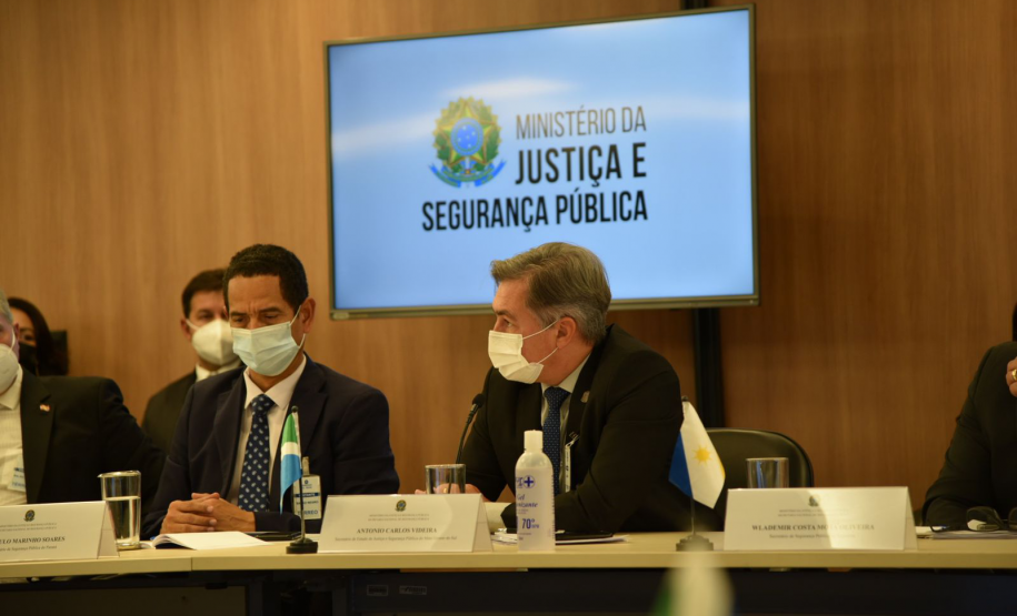 Secretário Marinho participa de reunião com Secretário Nacional de Segurança Pública e CONSESP