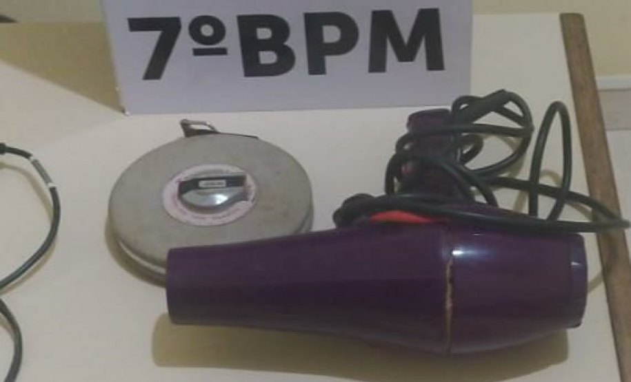 Em ocorrências diferentes, policiais militares apreendem objetos furtados e armas de fogo no noroeste do estado