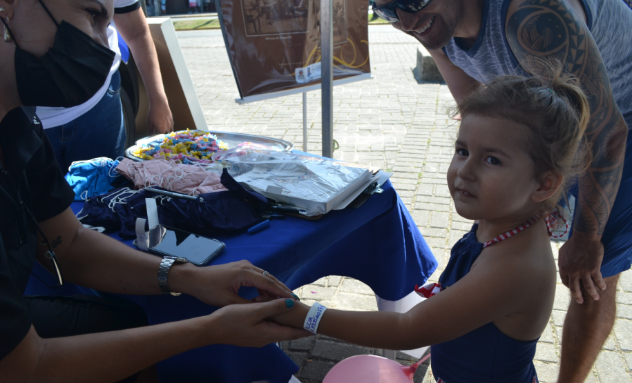 No Litoral, Deppen faz exposição de atividades de ressocialização de presos