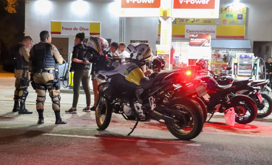 PM aborda 3 mil pessoas e encaminha mais de 100 nos primeiros dias de Carnaval no Litoral