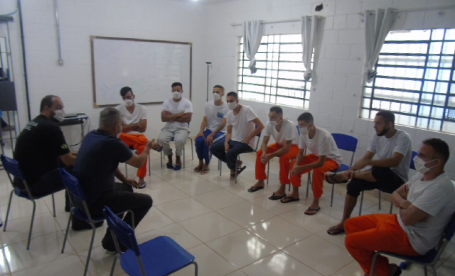 Penitenciária de Londrina II oferta curso preparatório para o regime semiaberto