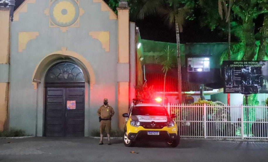 PM faz segurança de mais de meio milhão de pessoas nas praias durante o Carnaval