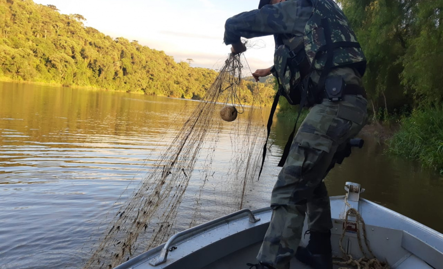 Polícia Ambiental apreende equipamentos e reforça fiscalização durante a Piracema