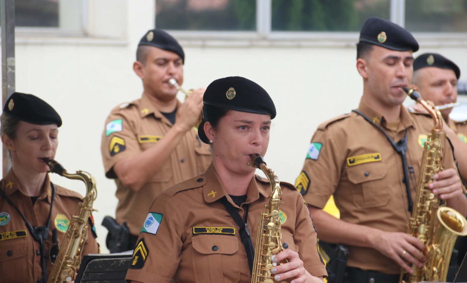 Batalhão de Trânsito completa 70 anos e recebe 45 novas motocicletas durante solenidade em Curitiba