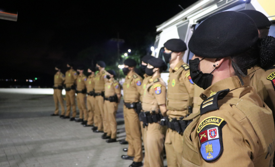 PM faz segurança de mais de meio milhão de pessoas nas praias durante o Carnaval