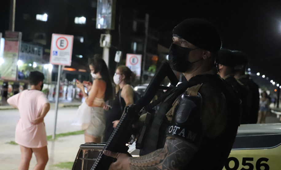 PM faz segurança de mais de meio milhão de pessoas nas praias durante o Carnaval