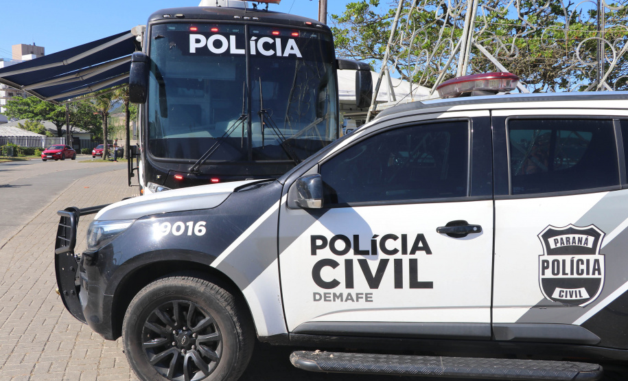 Polícia Civil realiza mais de 4 mil procedimentos e confecciona 2,5 mil RGs nesta temporada, no Litoral