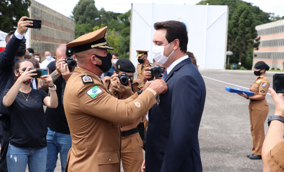 APMG comemora aniversário com entrega de medalhas e instituição de Cunhete do Tempo