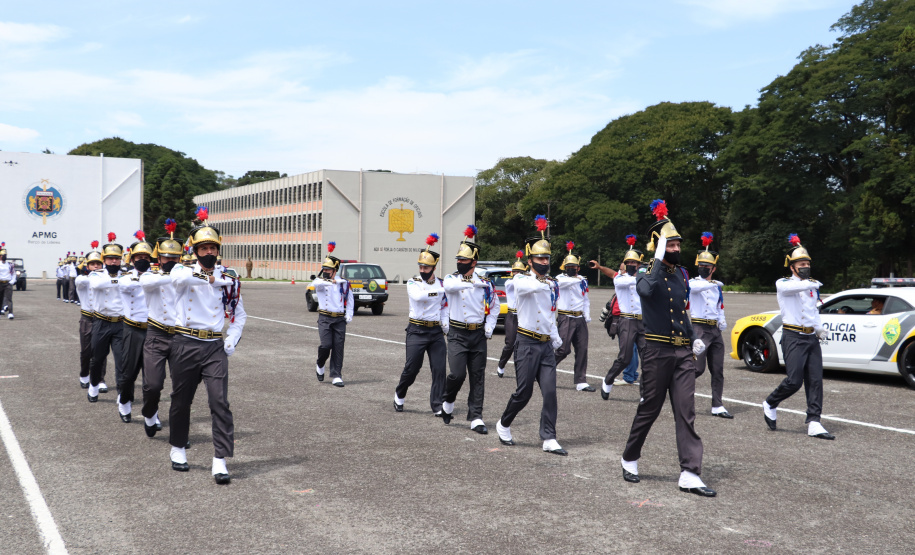 APMG comemora aniversário com entrega de medalhas e instituição de Cunhete do Tempo