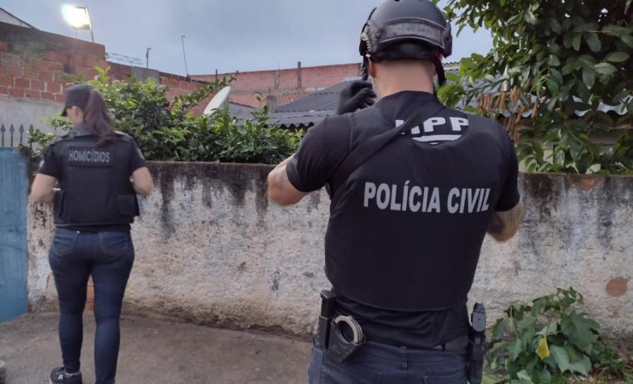 PCPR cumpre quatro mandados em operação contra homicídios em Curitiba