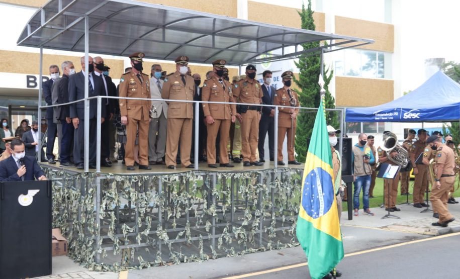 Batalhão de Trânsito completa 70 anos e recebe 45 novas motocicletas durante solenidade em Curitiba
