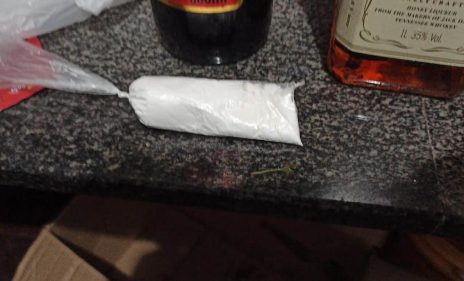 Guarda prisional é preso por facilitar a entrada de drogas na Cadeia Pública de Arapongas