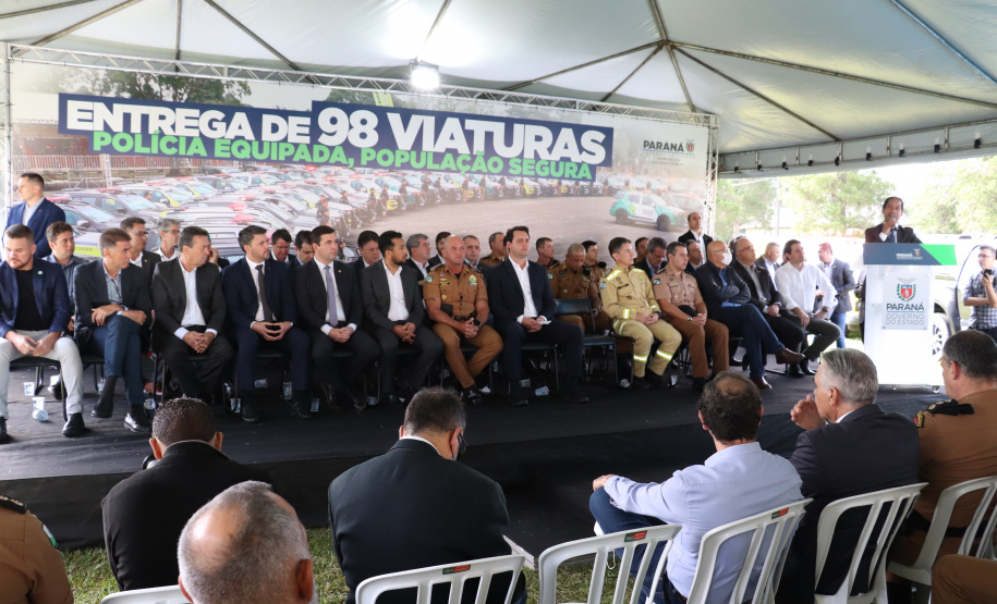 Governo do Estado e Secretaria da Segurança Pública entregam 98 novas viaturas para as polícias Militar e Civil