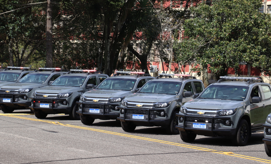 Governo do Estado e Secretaria da Segurança Pública entregam 98 novas viaturas para as polícias Militar e Civil