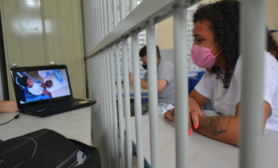 Projeto do Deppen de Ponta Grossa resgata vínculos afetivos da mulher presa com a família