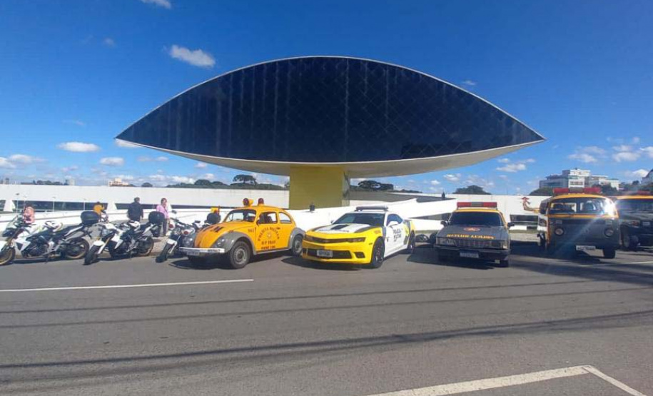 BPTran leva coleção de carros a pontos turísticos da Capital no feriadão de Páscoa