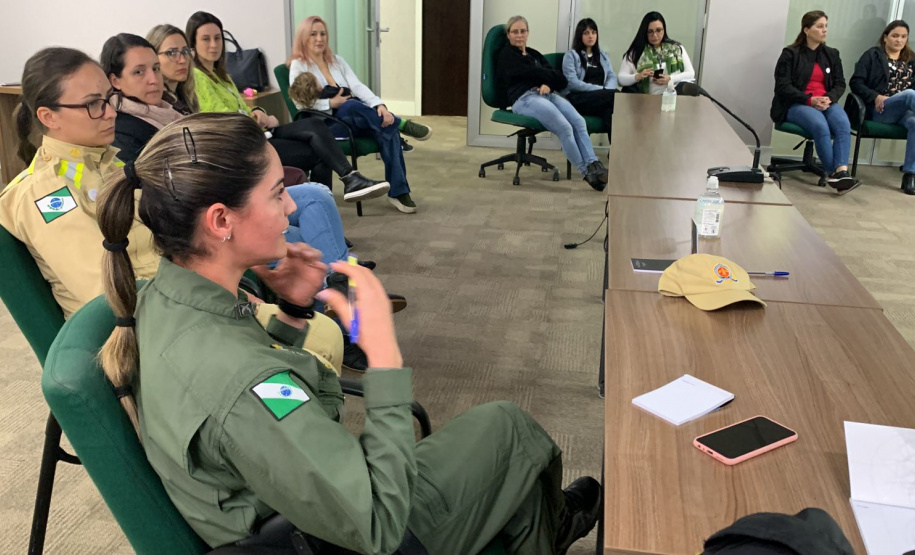 SESP e Programa PRUMOS promovem seminário em alusão ao Maio Furta-cor para promoção e atenção à saúde mental materna