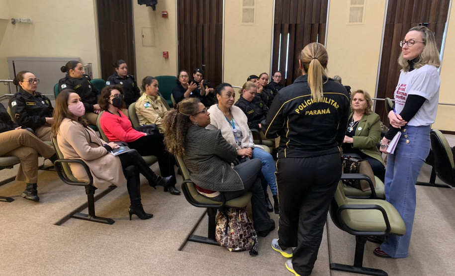 SESP e Programa PRUMOS promovem seminário em alusão ao Maio Furta-cor para promoção e atenção à saúde mental materna