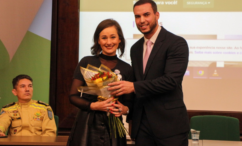 SESP e Programa PRUMOS promovem seminário em alusão ao Maio Furta-cor para promoção e atenção à saúde mental materna