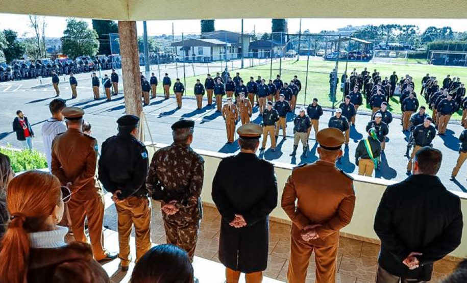 Batalhão de Guarapuava comemora aniversário com homenagens e lançamento da Operação Pronta Resposta