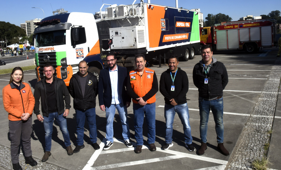 Visita de Bolsonaro ao Paraná tem acompanhamento por central de monitoramento e policiamento integrado