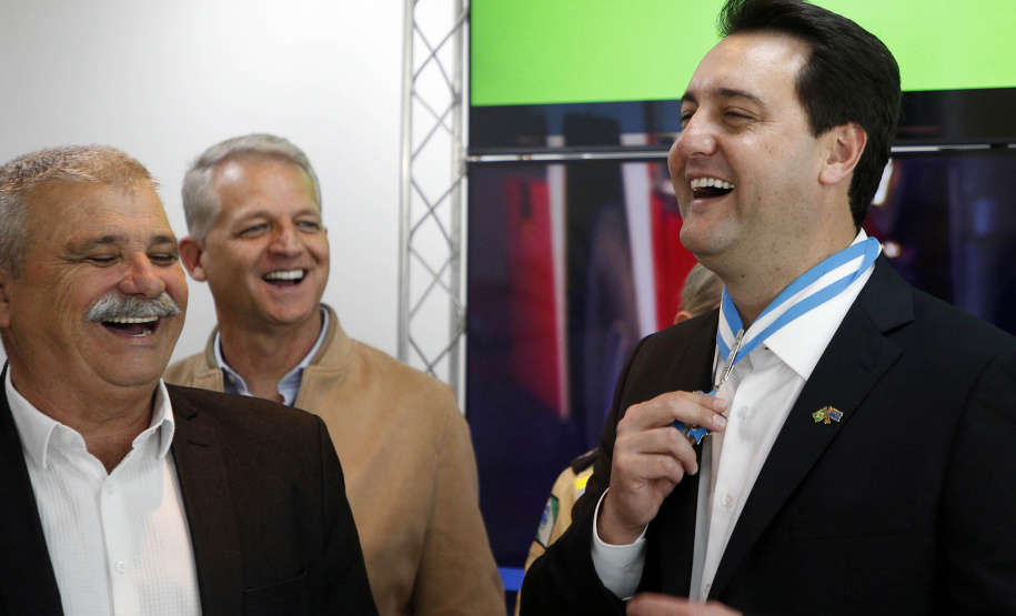 Governador anuncia criação do 10º Subgrupamento de Bombeiros Independente, em Irati