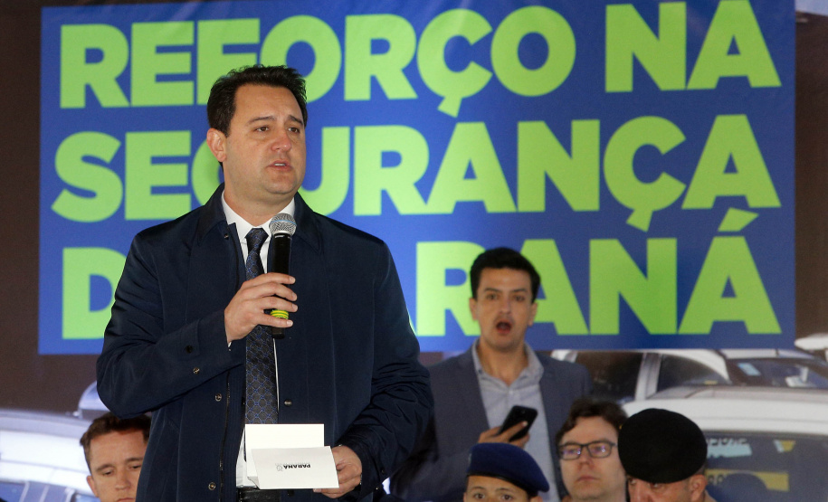 Estado investe R$ 55,3 milhões e entrega 250 viaturas, 88 motos e equipamentos para as polícias