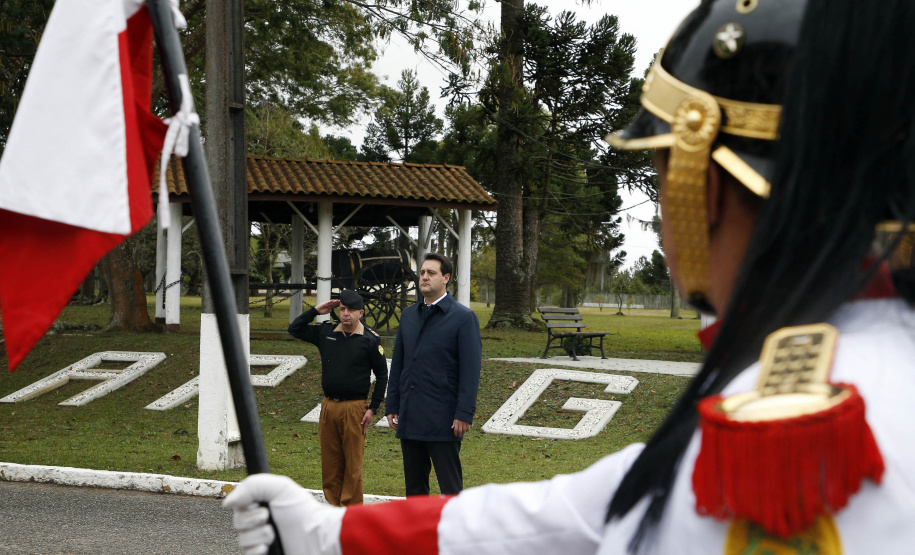 Estado investe R$ 55,3 milhões e entrega 250 viaturas, 88 motos e equipamentos para as polícias