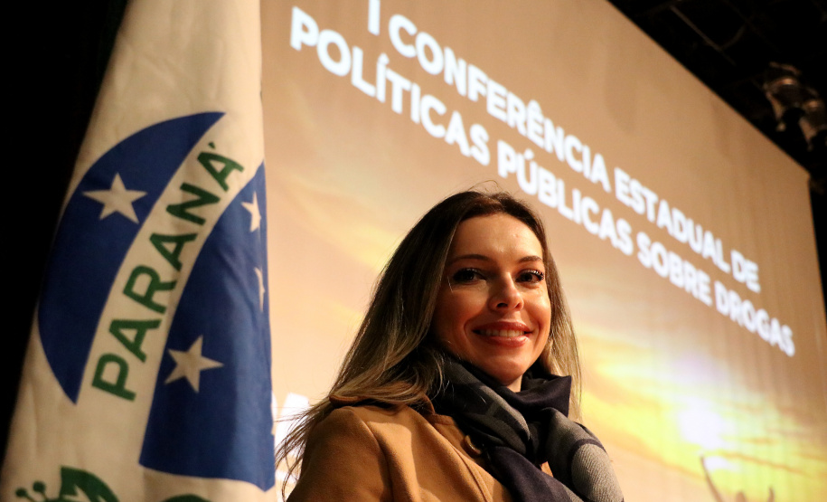 Estado avança em plano contra as drogas e premia iniciativas de conscientização dos jovens