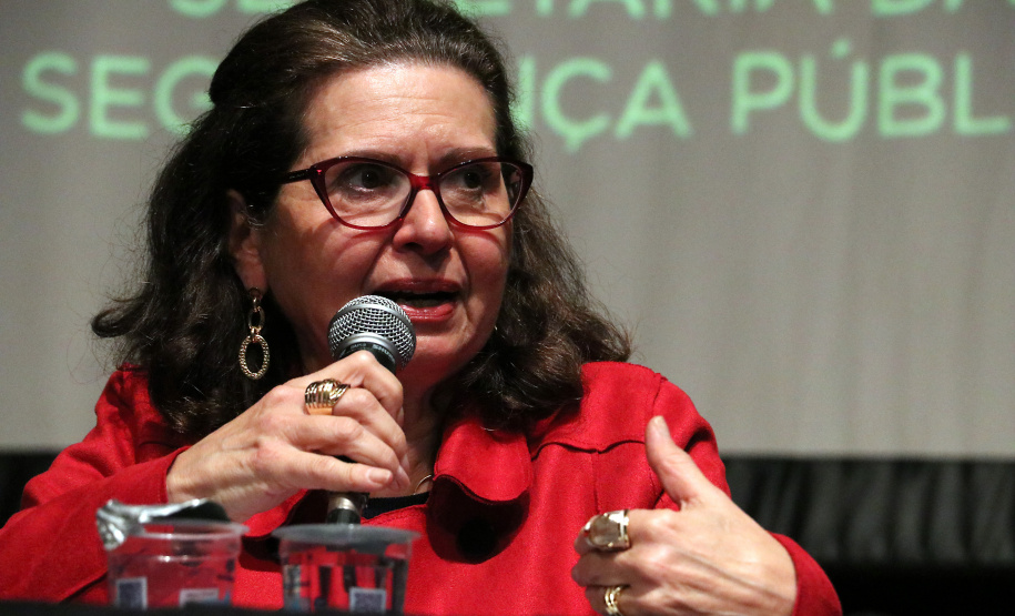 Estado avança em plano contra as drogas e premia iniciativas de conscientização dos jovens