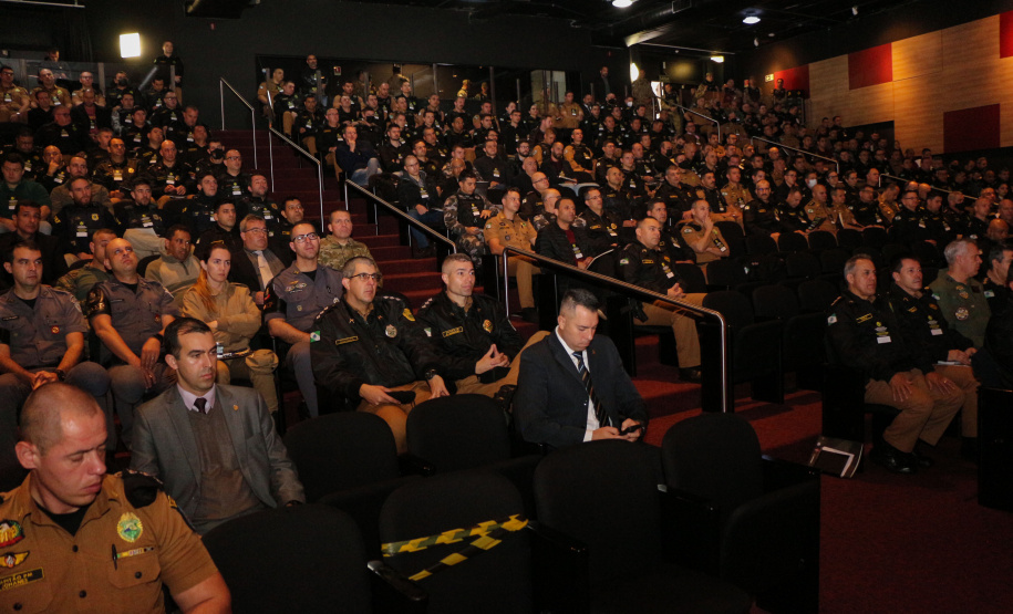 Polícia Militar do Paraná realiza simpósio para enfrentamento de crimes violentos contra o patrimônio