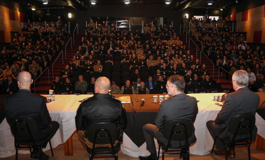 Polícia Militar do Paraná realiza simpósio para enfrentamento de crimes violentos contra o patrimônio