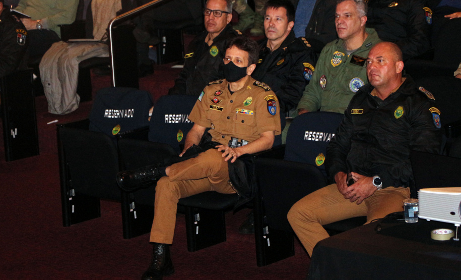 Polícia Militar do Paraná realiza simpósio para enfrentamento de crimes violentos contra o patrimônio