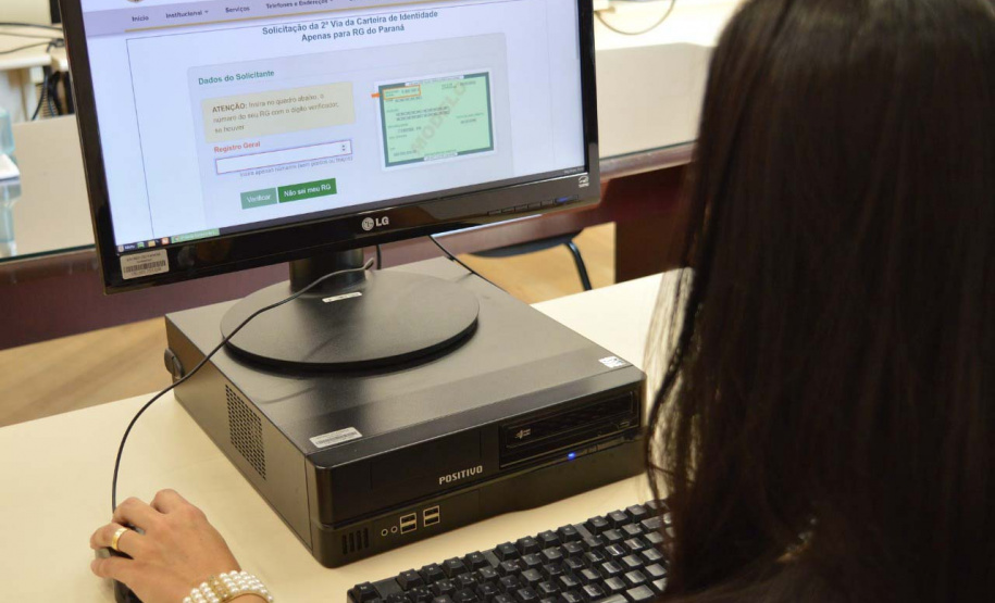 Polícia Civil já emite mais de 60% das segundas vias de RG pela internet em Curitiba