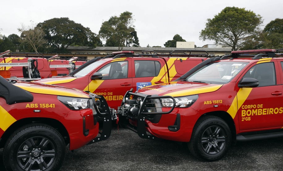 Estado investe R$ 55,3 milhões e entrega 250 viaturas, 88 motos e equipamentos para as polícias