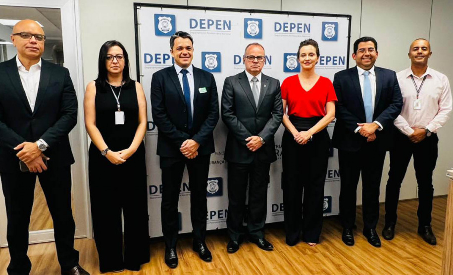 Direção-geral da Polícia Penal do Paraná participa de reunião no Depen Nacional