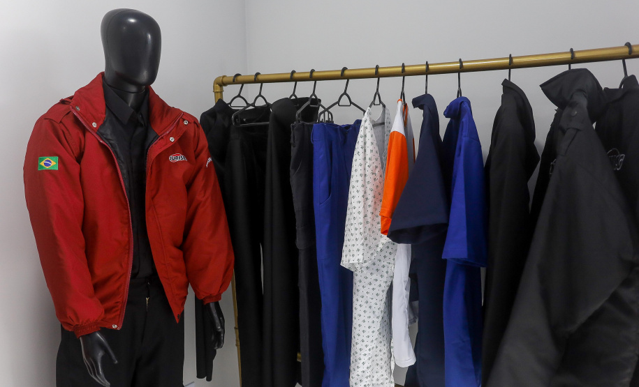 Polícia Penal do Paraná inaugura showroom dos canteiros de trabalho conveniados no Estado