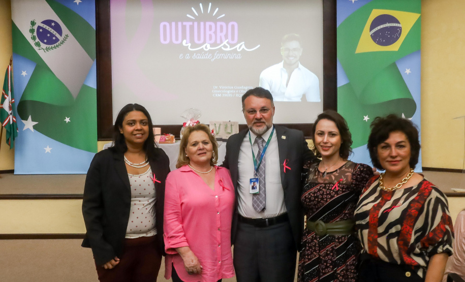 Segurança conscientiza servidoras sobre prevenção do câncer de mama