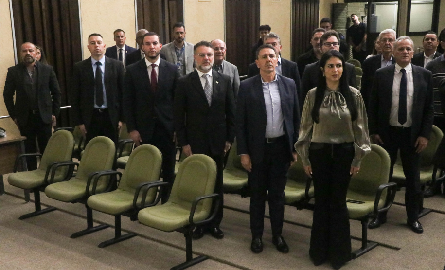 Secretaria da Segurança Pública do Paraná homenageia veteranos das forças estaduais