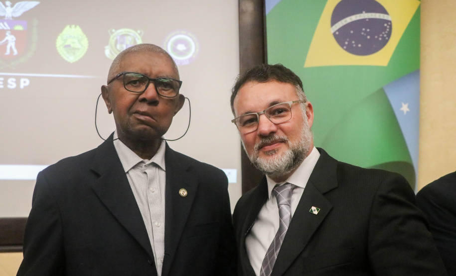 Secretaria da Segurança Pública do Paraná homenageia veteranos das forças estaduais