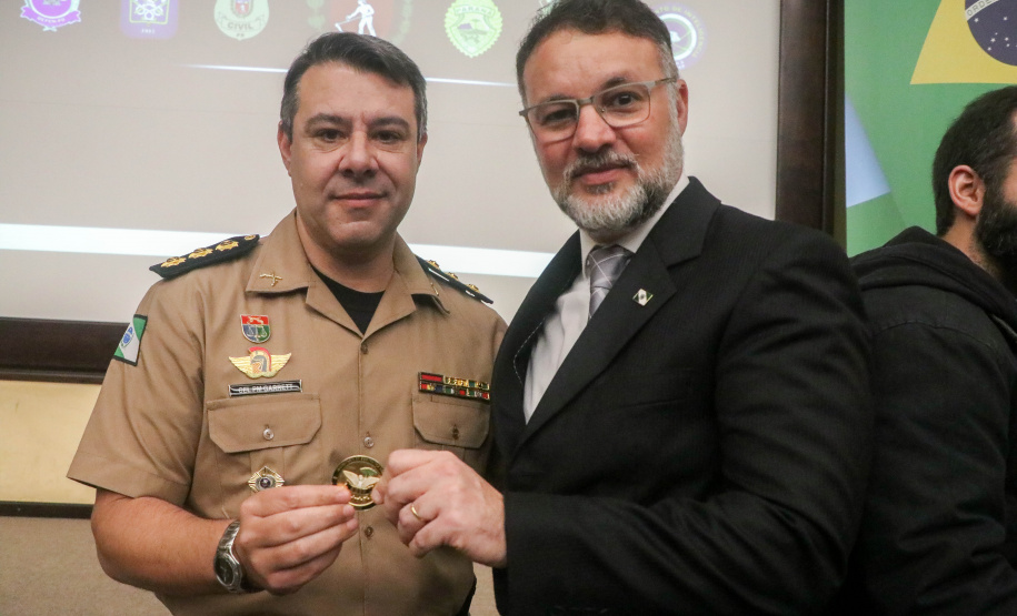 Secretaria da Segurança Pública do Paraná homenageia veteranos das forças estaduais