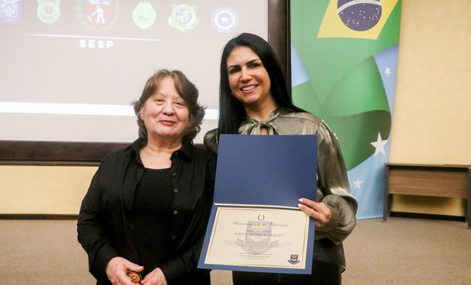 Secretaria da Segurança Pública do Paraná homenageia veteranos das forças estaduais
