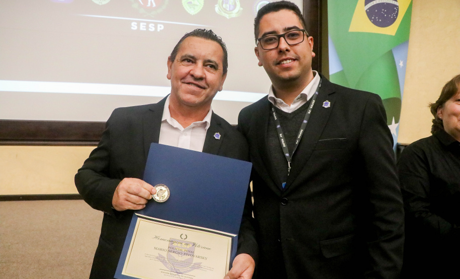 Secretaria da Segurança Pública do Paraná homenageia veteranos das forças estaduais