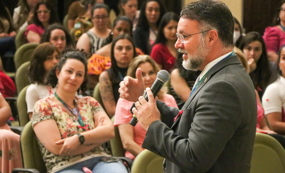 Segurança conscientiza servidoras sobre prevenção do câncer de mama