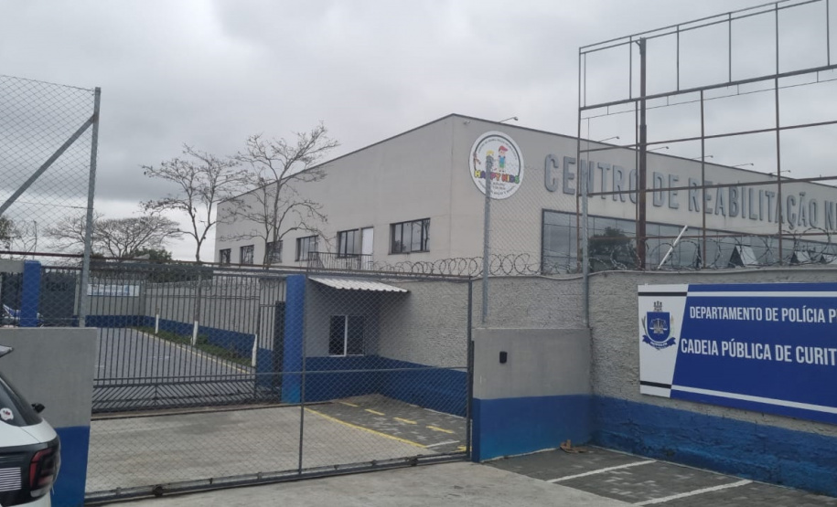 Fachada da Cadeia Pública de Curitiba